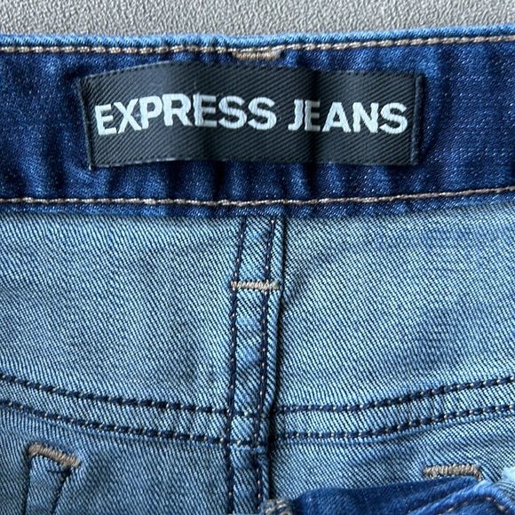 Express cuffed jean shorts size 6 B42 - Picture 3 of 10